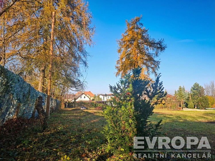 Prodej stavebního pozemku 1 495 m² - foto 4