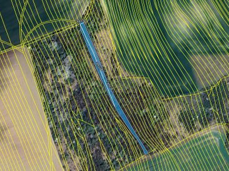 Prodej podílu 1/4 pole 739 m² - foto 4
