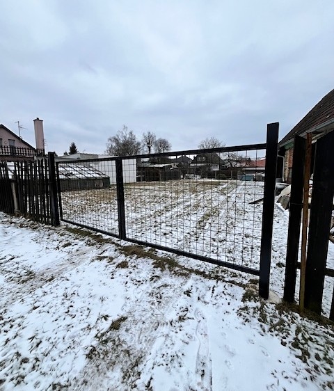 Prodej stavebního pozemku 525 m² - foto 3