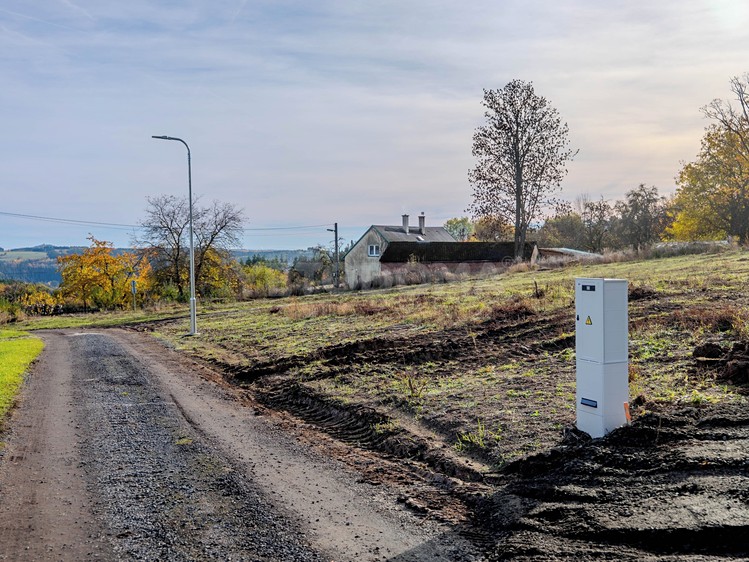 Prodej stavebního pozemku 1 931 m² - foto 2