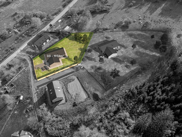 Prodej stavebního pozemku 1 931 m² - foto 1