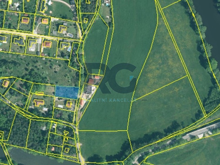 Prodej  stavebního pozemku 1 028 m² - foto 7