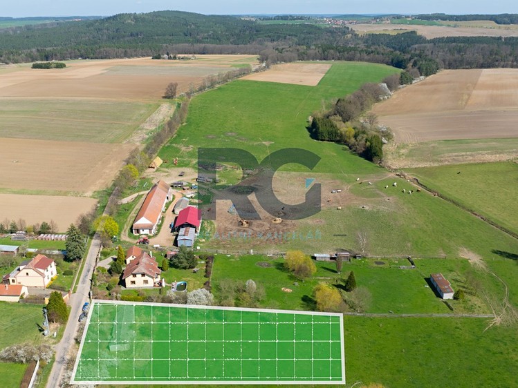 Prodej stavebního pozemku 3 801 m² - foto 5