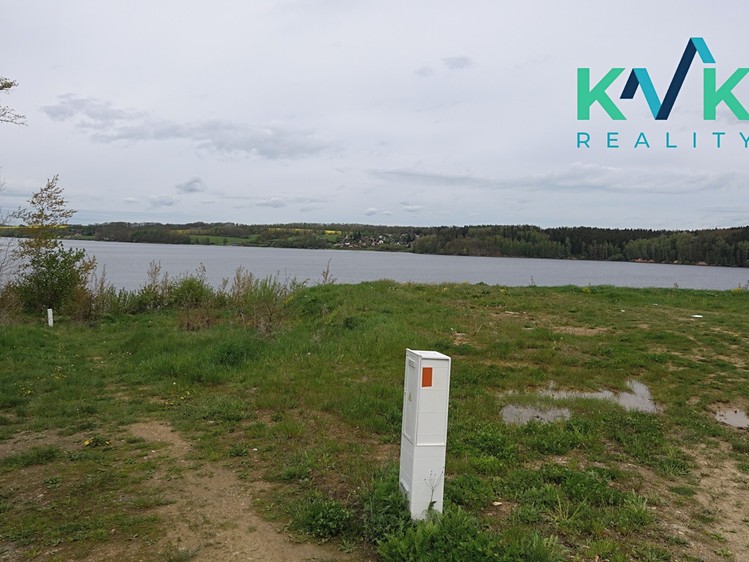 Prodej stavebního pozemku 1 144 m² - foto 4
