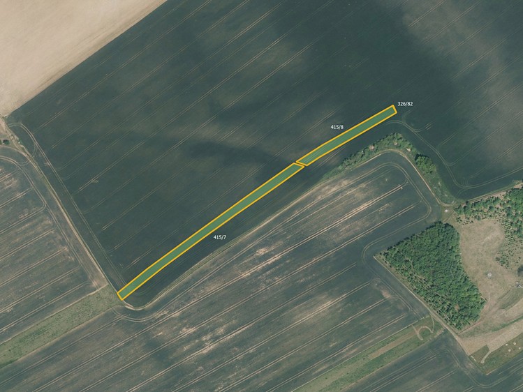Prodej pole 7 153 m² - foto 1