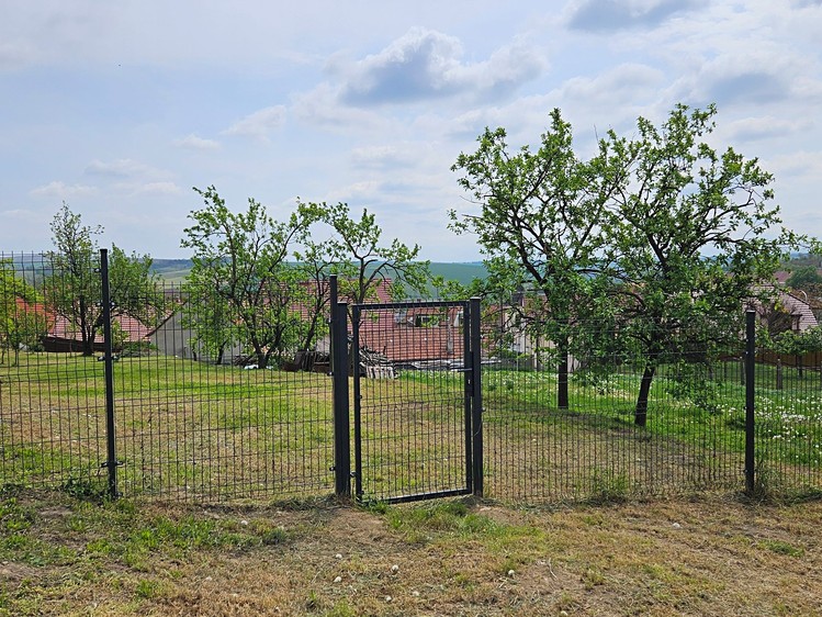 Prodej stavebního pozemku 381 m² - foto 3