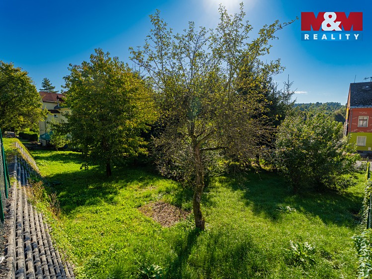 Prodej stavebního pozemku 1 061 m² - foto 4