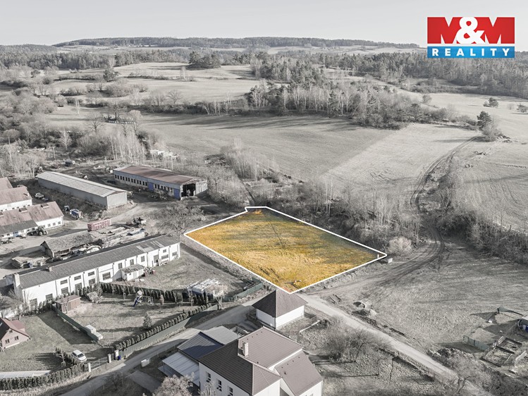 Prodej stavebního pozemku 2 437 m² - foto 3