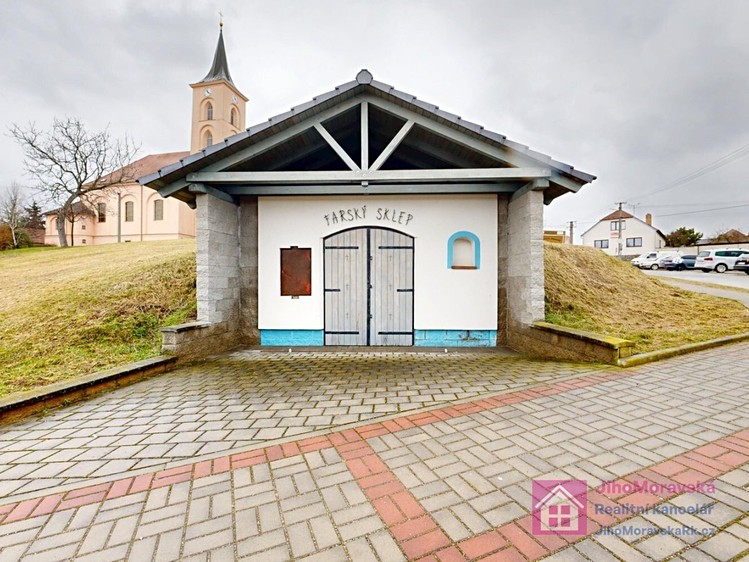 Prodej stavebního pozemku 444 m² - foto 7