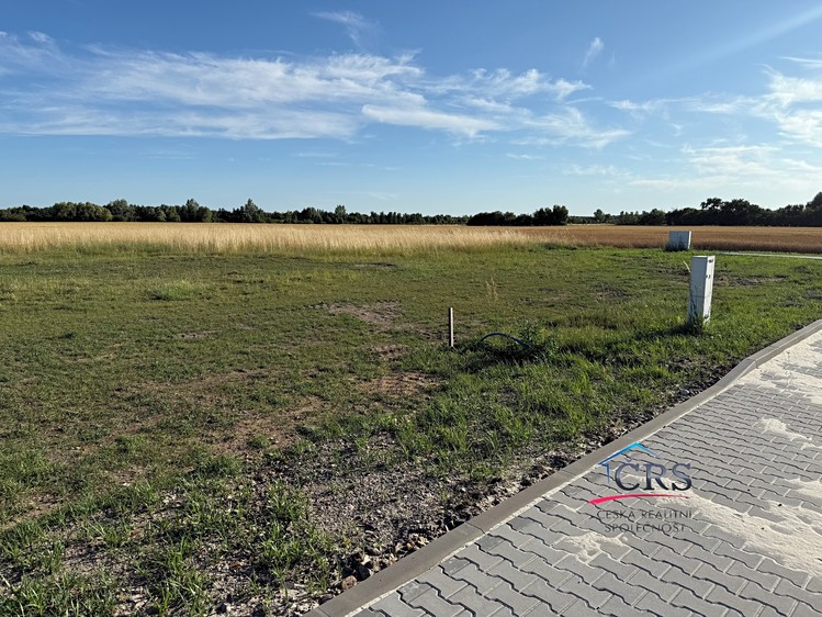 Prodej stavebního pozemku 972 m² - foto 2