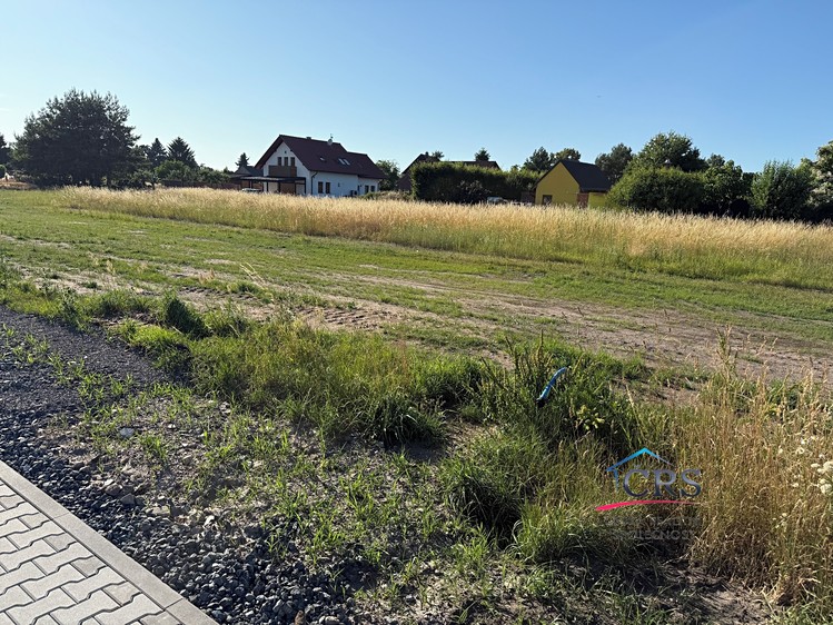 Prodej stavebního pozemku 972 m² - foto 4