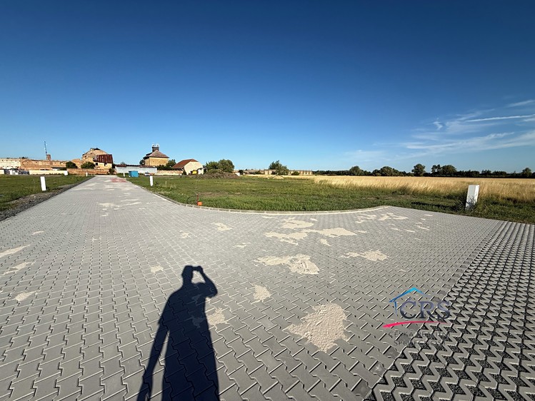 Prodej stavebního pozemku 972 m² - foto 6