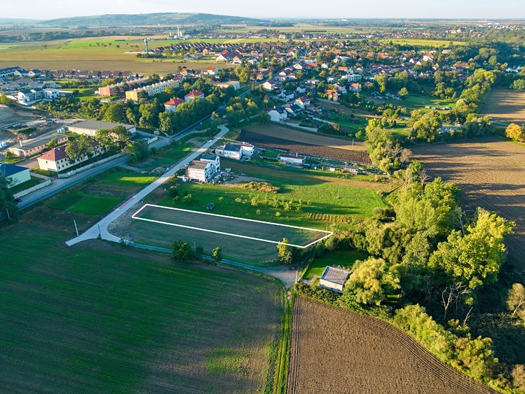 Prodej stavebního pozemku 1 628 m² - foto 2