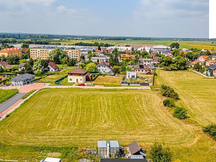 Prodej stavebního pozemku 2 396 m² - foto 8