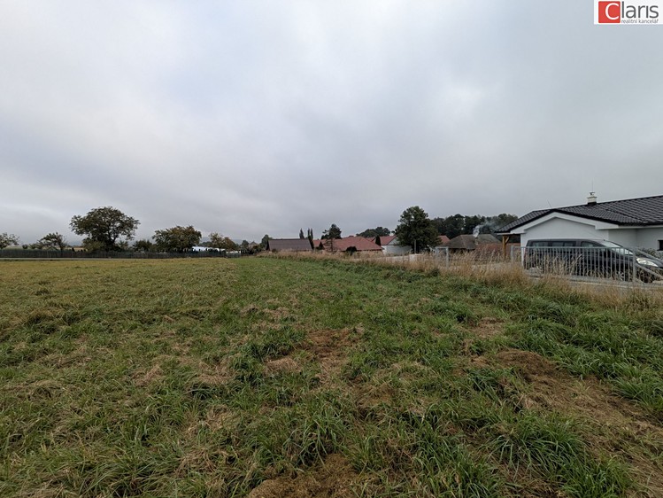 Prodej stavebního pozemku 9 933 m² - foto 3