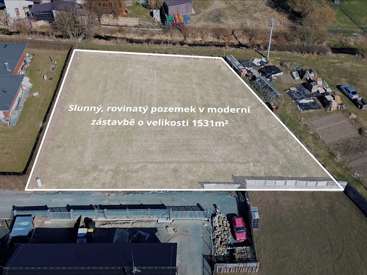 Prodej stavebního pozemku 1 531 m² - foto 1