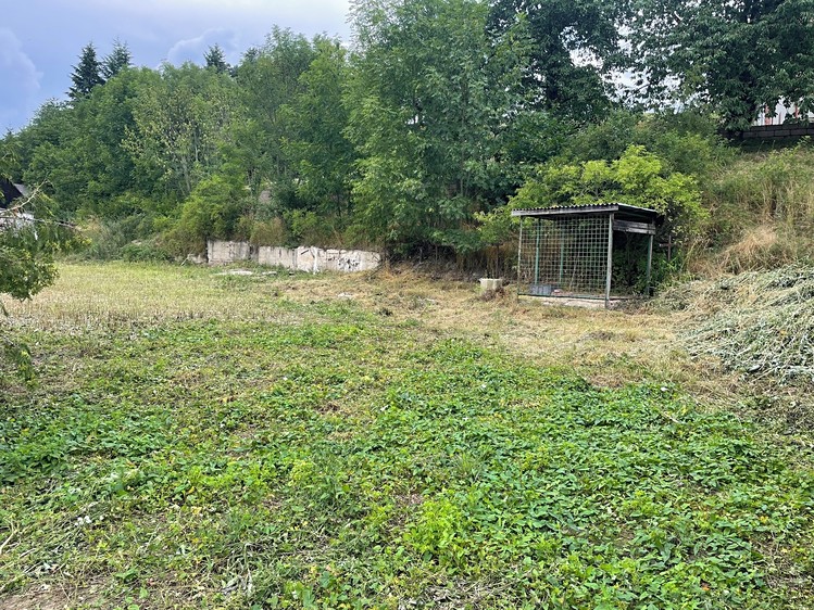 Prodej stavebního pozemku 883 m² - foto 3