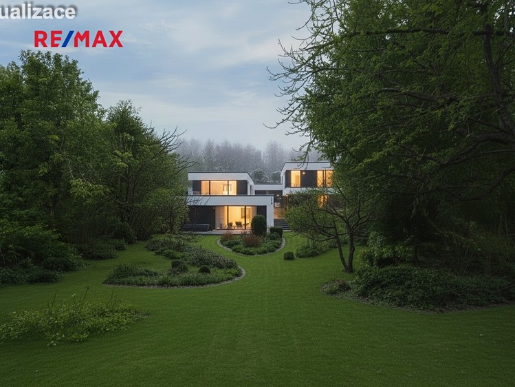 Prodej stavebního pozemku 2 352 m² - foto 1