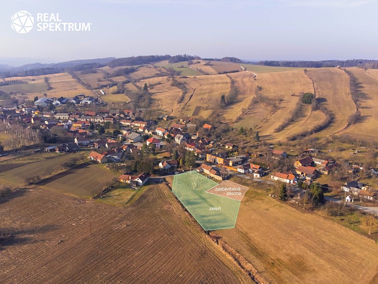 Prodej stavebního pozemku 4 834 m² - foto 1