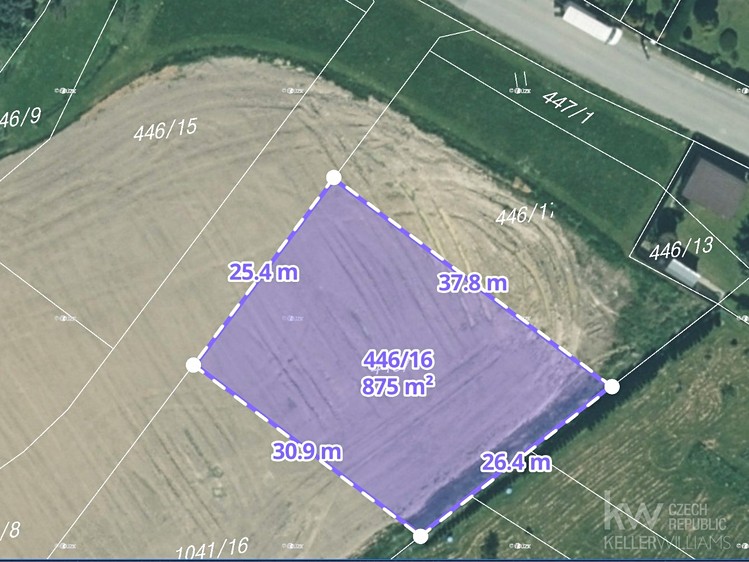 Prodej stavebního pozemku 875 m² - foto 1