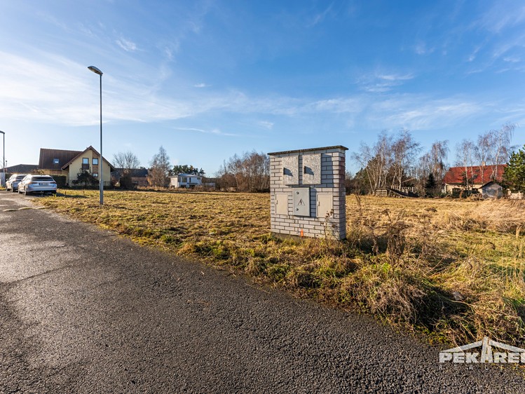 Prodej  stavebního pozemku 1 054 m² - foto 7