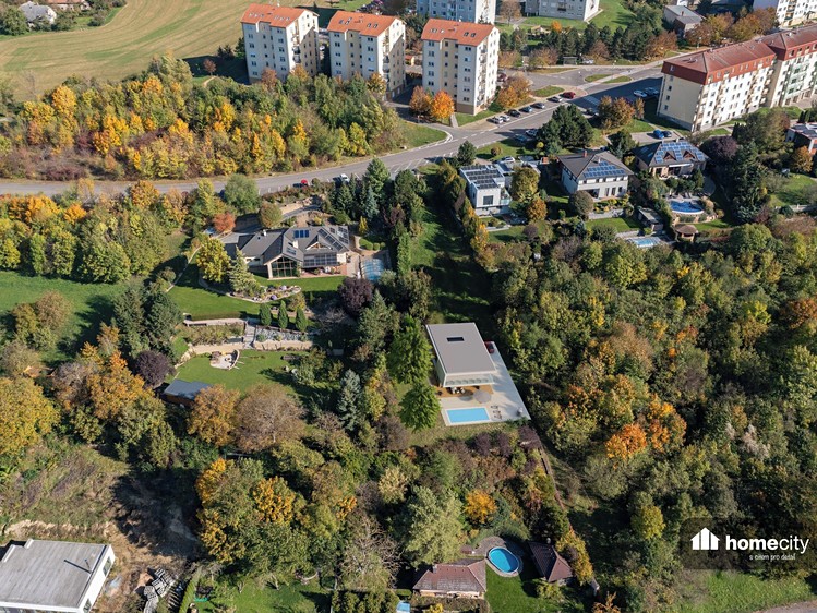 Prodej  stavebního pozemku 1 307 m² - foto 3
