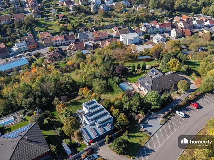 Prodej  stavebního pozemku 1 307 m² - foto 4