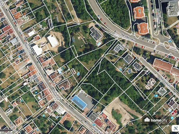 Prodej  stavebního pozemku 1 307 m² - foto 5