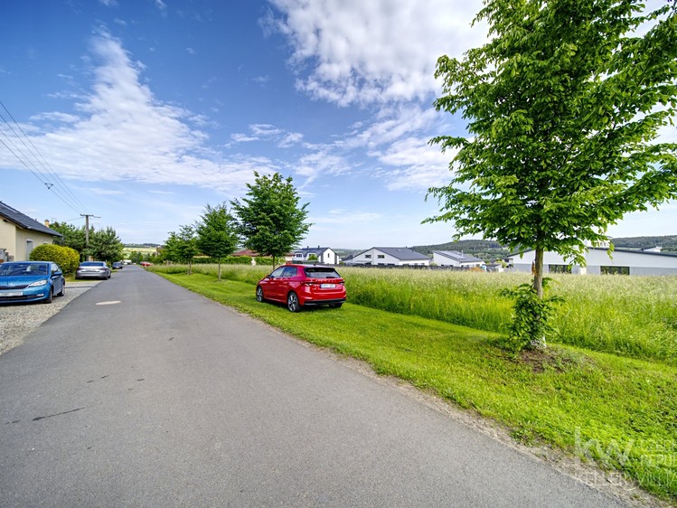 Prodej  stavebního pozemku 1 050 m² - foto 6