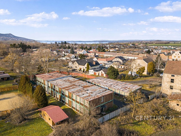 Prodej stavebního pozemku 2 692 m² - foto 7