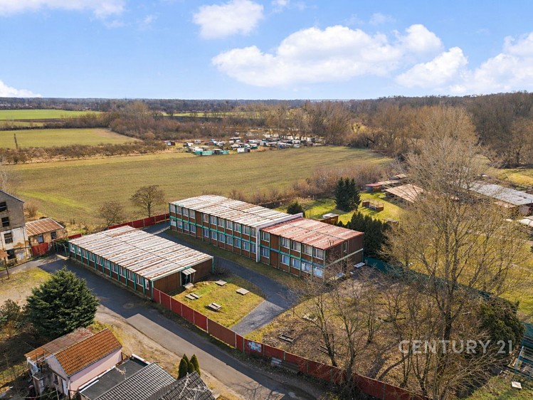 Prodej stavebního pozemku 2 692 m² - foto 6