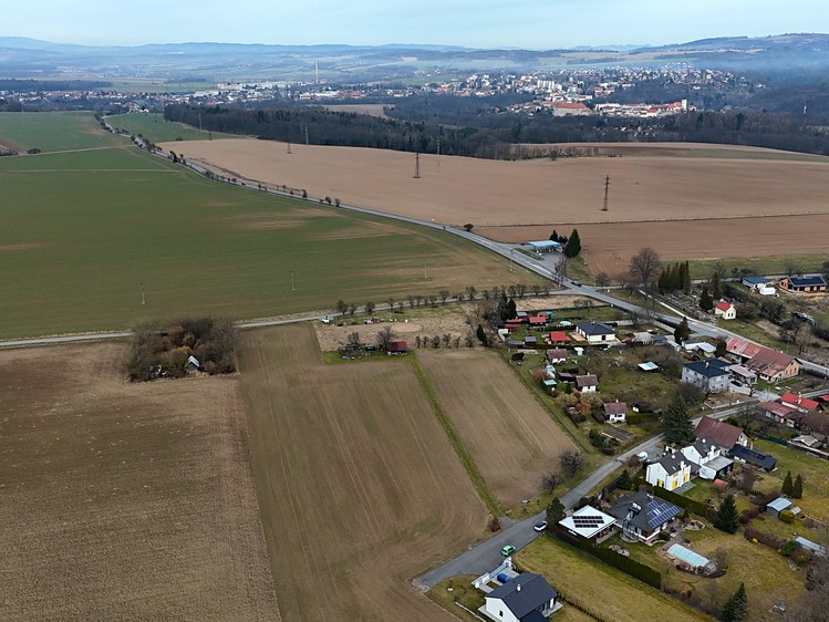 Prodej stavebního pozemku 2 100 m² - foto 2