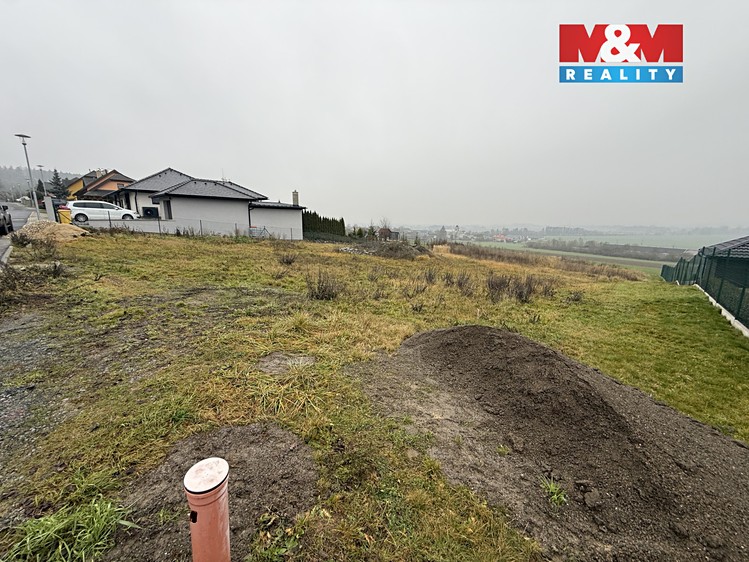 Prodej stavebního pozemku 2 005 m² - foto 2