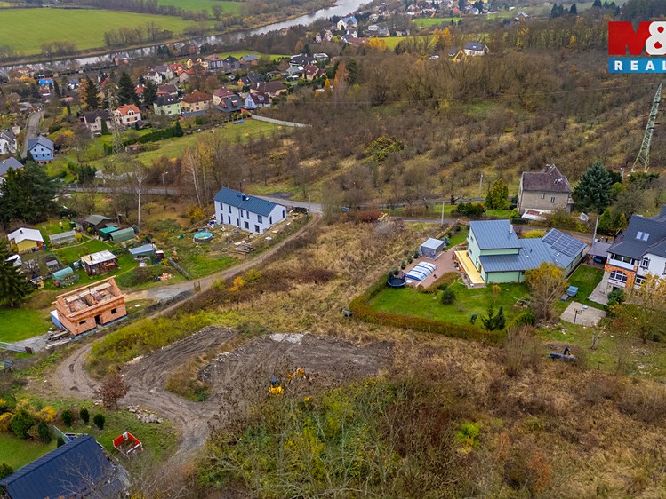 Prodej stavebního pozemku 1 477 m² - foto 3