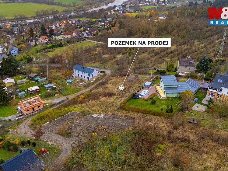 Prodej stavebního pozemku 1 477 m² - foto 4