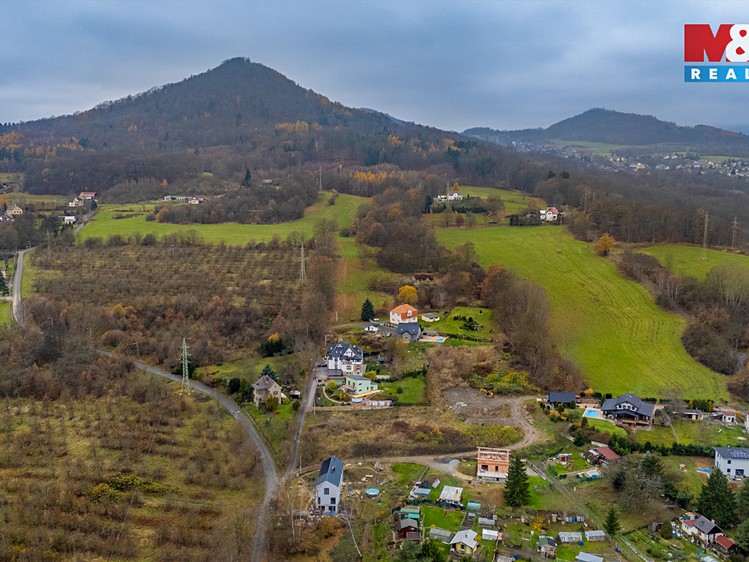 Prodej stavebního pozemku 1 477 m² - foto 5