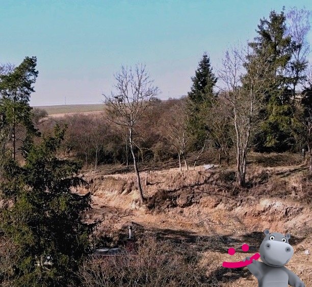 Prodej stavebního pozemku 600 m² - foto 1