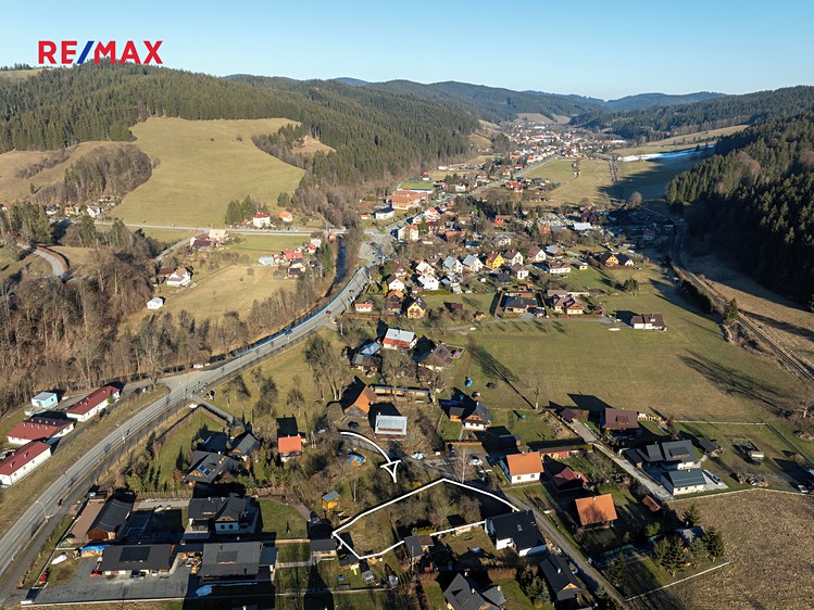 Prodej stavebního pozemku 1 000 m² - foto 8