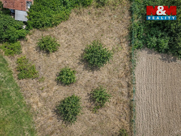 Prodej  stavebního pozemku 1 185 m² - foto 6
