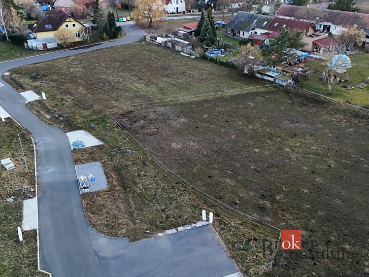 Prodej  stavebního pozemku 1 307 m² - foto 4