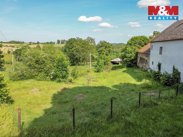 Prodej stavebního pozemku 1 377 m² - foto 7