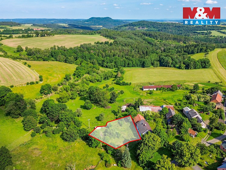 Prodej stavebního pozemku 1 377 m² - foto 6