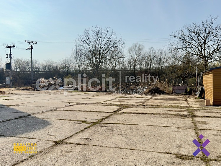 Pronájem komerčního pozemku 100 m² - foto 4