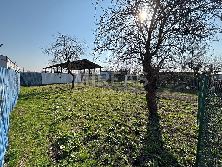 Pronájem zahrady 200 m² - foto 5