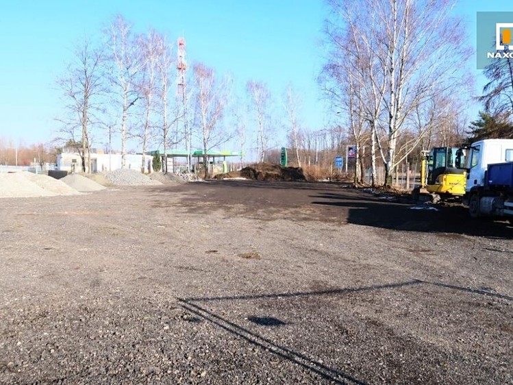 Pronájem pozemku 2 000 m² - foto 1
