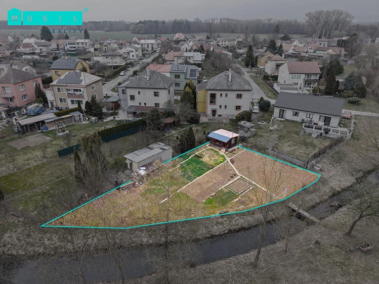 Pronájem zahrady 430 m² - foto 2