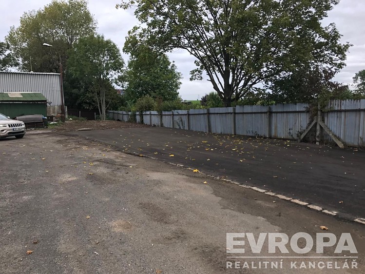 Pronájem pozemku 390 m² - foto 1