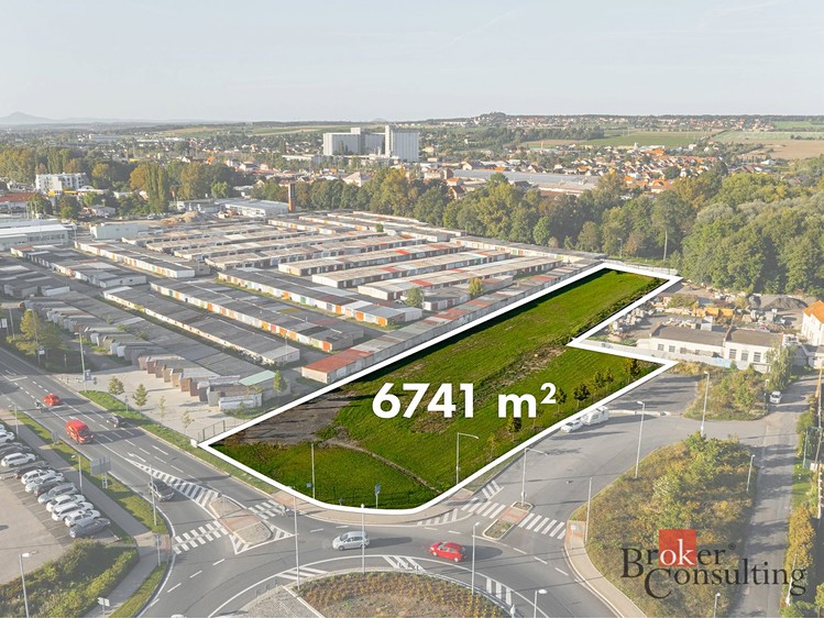 Pronájem komerčního pozemku 6 990 m² - foto 1
