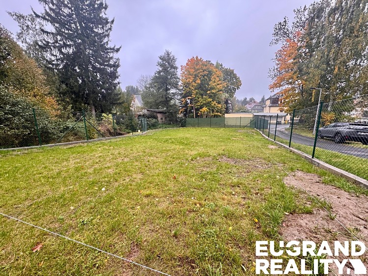 Pronájem zahrady 250 m² - foto 2