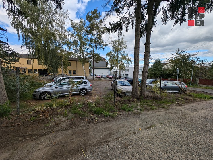 Pronájem  pozemku 450 m² - foto 3